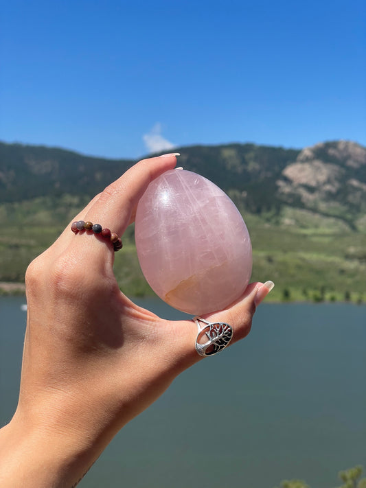 Rose Quartz Palm Stone